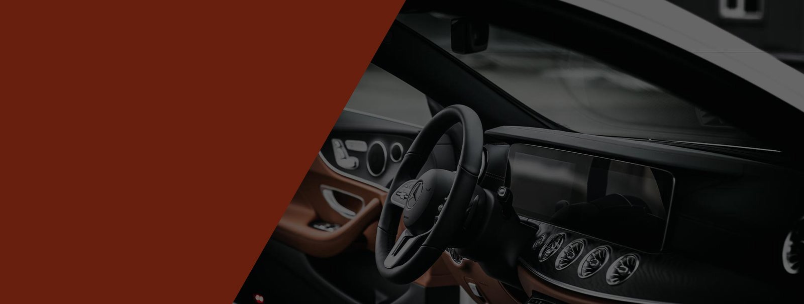 Interieur van een Mercedes-Benz in de werkplaats van MB Ster